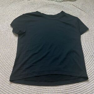 Lululemon T-shirt